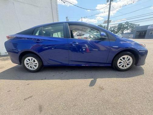 2018 Toyota Prius One