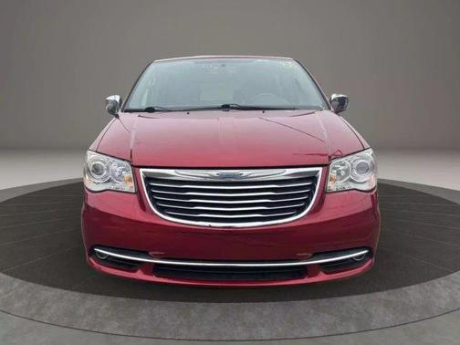 2015 Chrysler Town & Country Limited Platinum