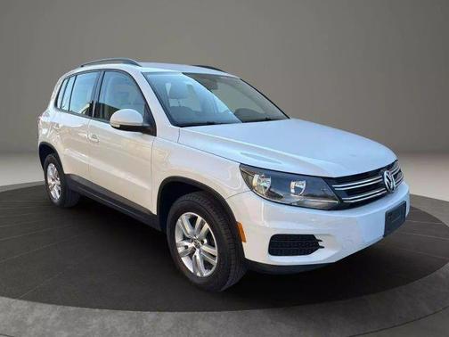 2016 Volkswagen Tiguan S