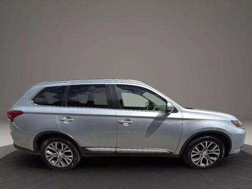 2017 Mitsubishi Outlander SEL