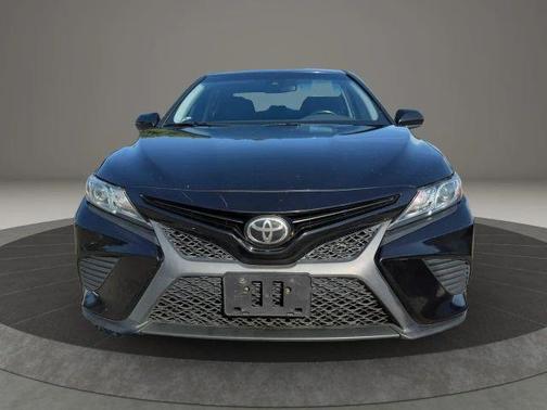 Black 2019 Toyota Camry LE
