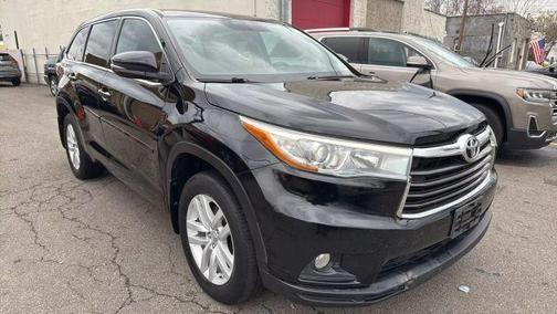 2016 Toyota Highlander LE