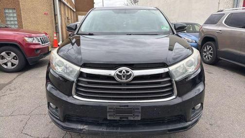 2016 Toyota Highlander LE