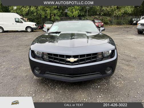Photo 1 of 26 of 2013 Chevrolet Camaro 2LS