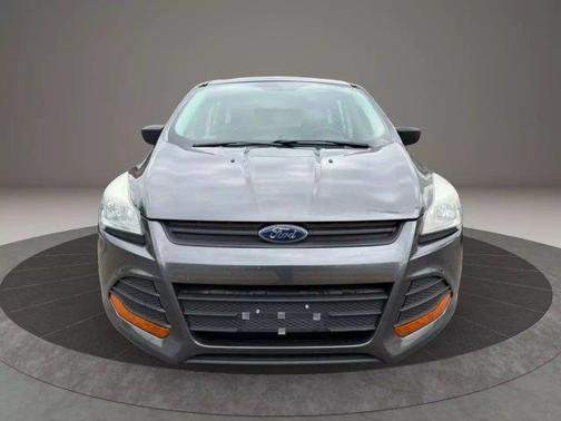 2016 Ford Escape S