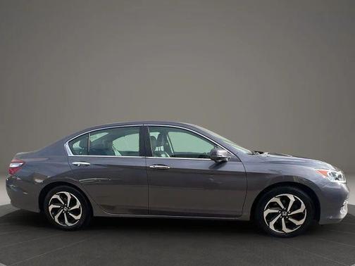 2017 Honda Accord EX-L w/Navigation & Honda Sensing