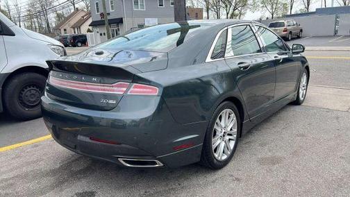 2015 Lincoln MKZ Base