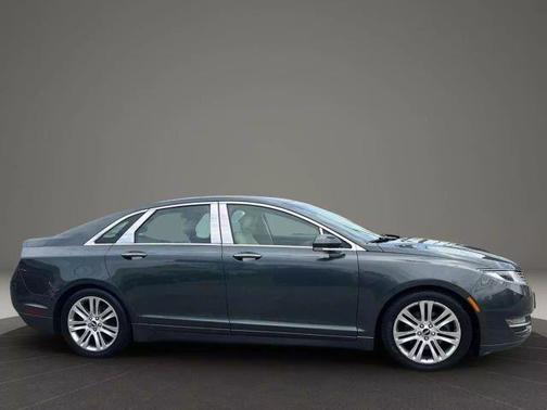 2015 Lincoln MKZ Base
