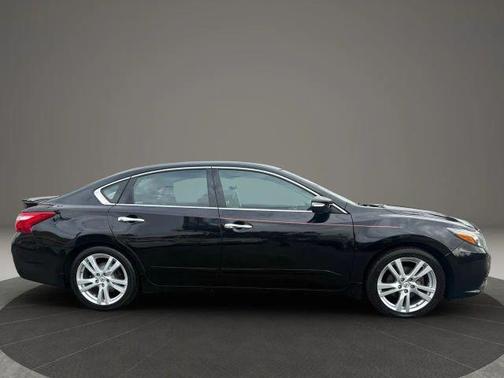 2016 Nissan Altima 3.5 SL