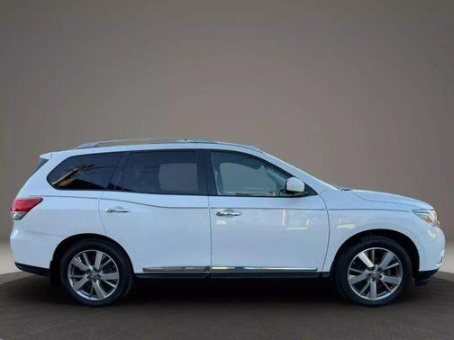 2014 Nissan Pathfinder Platinum