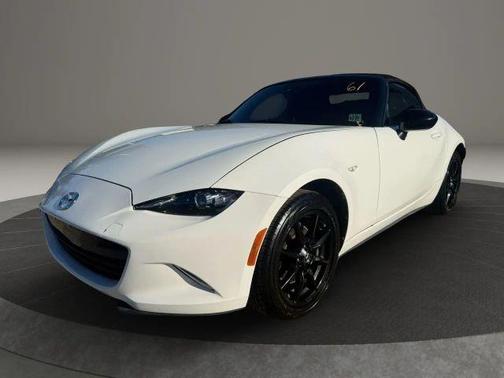 2020 Mazda MX-5 Miata Sport