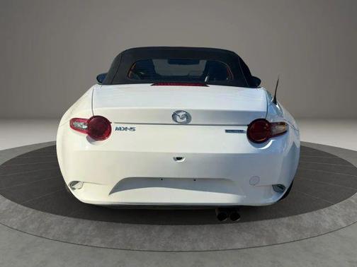 2020 Mazda MX-5 Miata Sport