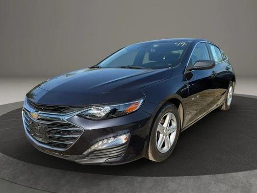 Gray 2023 Chevrolet Malibu LT