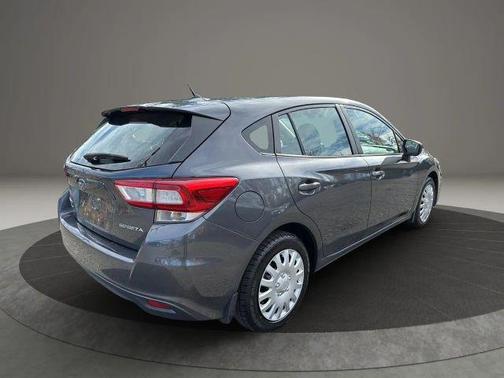 2019 Subaru Impreza 2.0i