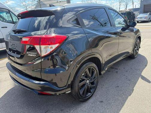 2022 Honda HR-V Sport