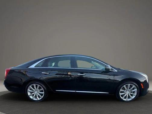 2016 Cadillac XTS Luxury Collection