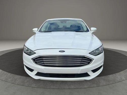 2018 Ford Fusion Hybrid SE
