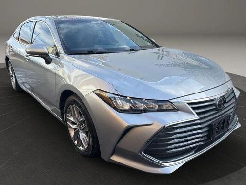 2022 Toyota Avalon XLE