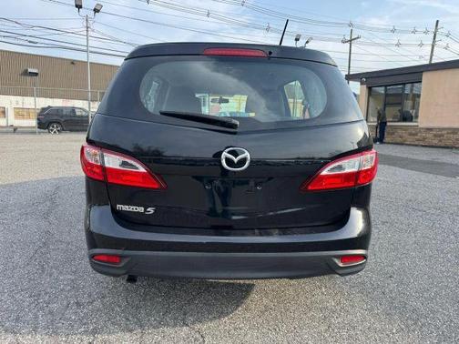 Jet Black Mica 2014 Mazda Mazda5 Sport