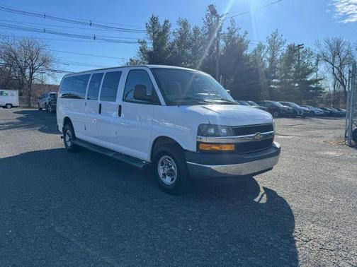 2020 Chevrolet Express 3500 LT