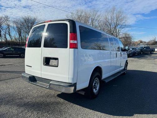 2020 Chevrolet Express 3500 LT