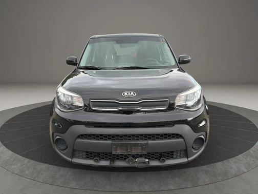 Black 2019 Kia Soul Base