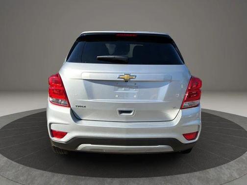 Silver 2019 Chevrolet Trax LT