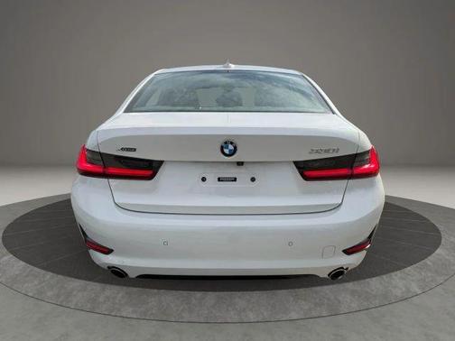 2020 BMW 330 i xDrive