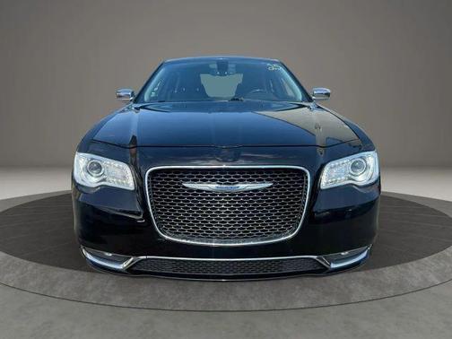 2018 Chrysler 300 Limited