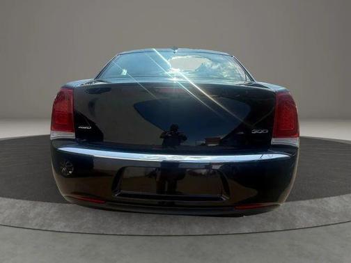 2018 Chrysler 300 Limited