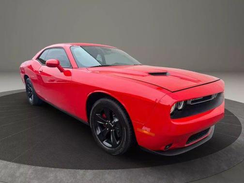 2015 Dodge Challenger SXT