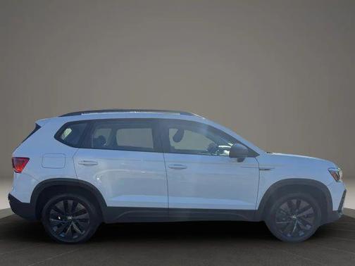 2022 Volkswagen Taos 1.5T S