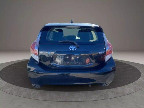 2016 Toyota Prius c Two