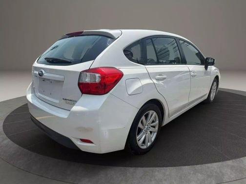 2016 Subaru Impreza 2.0i Premium