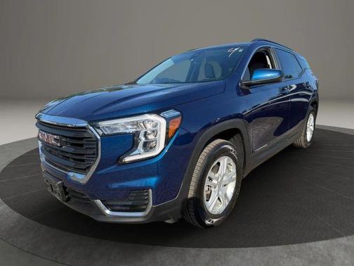 Black 2023 GMC Terrain SLE