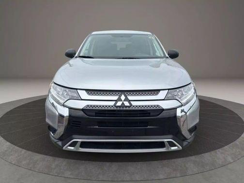 2019 Mitsubishi Outlander ES