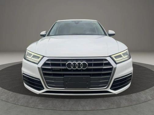 Ibis White 2018 Audi Q5 2.0T Premium Plus
