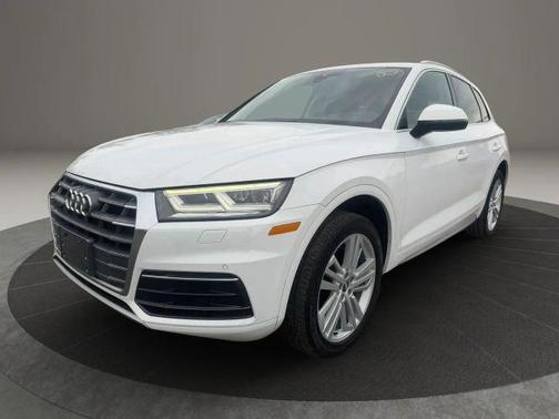 Ibis White 2018 Audi Q5 2.0T Premium Plus