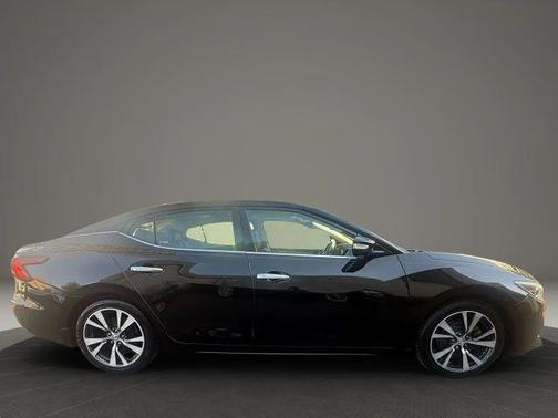 2017 Nissan Maxima 3.5 Platinum