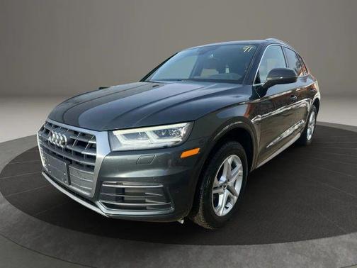 2018 Audi Q5 2.0T Premium Plus