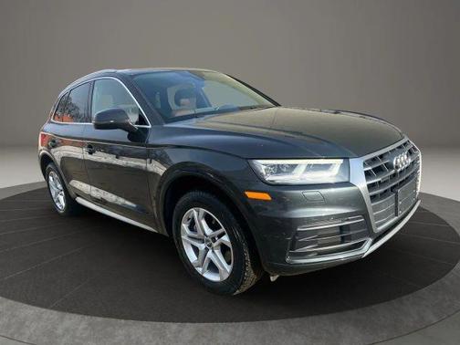 2018 Audi Q5 2.0T Premium Plus