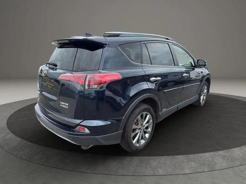 2017 Toyota RAV4 Hybrid Limited