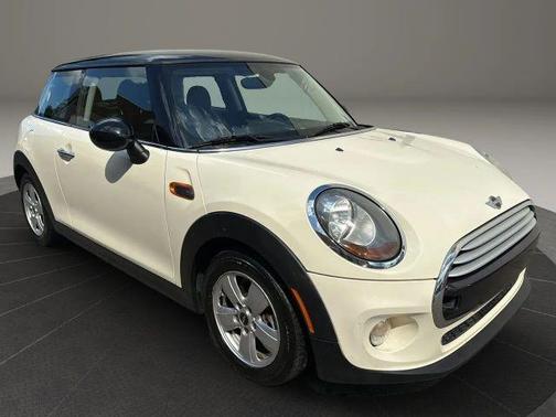 2015 MINI Hardtop Cooper