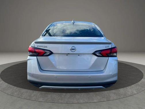 2020 Nissan Versa 1.6 SR