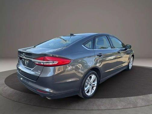 2018 Ford Fusion Hybrid SE