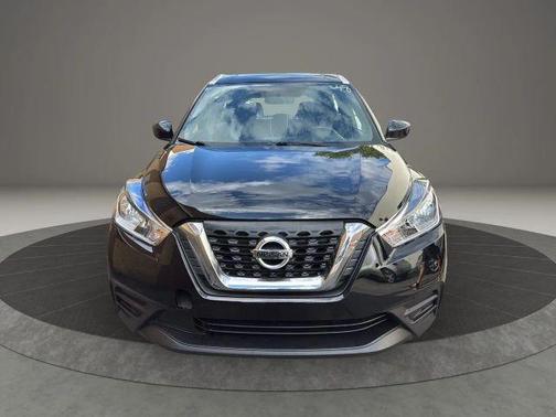 2019 Nissan Kicks SV