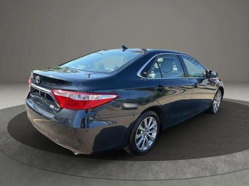 Gray 2016 Toyota Camry Hybrid XLE