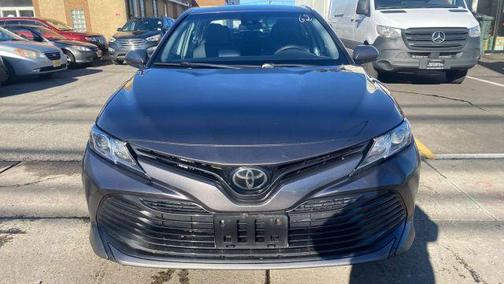 2018 Toyota Camry XLE