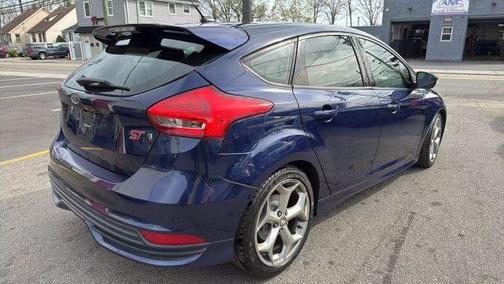 2016 Ford Focus ST Base