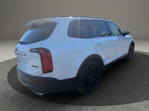 White 2021 Kia Telluride SX